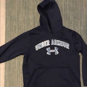 Under armor youth hooded sweatshirt.